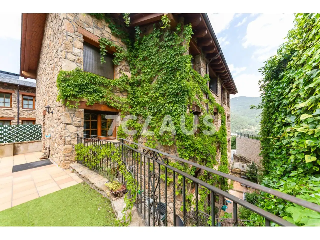 Außenansicht von Wohnung zur Miete in La Massana mit Heizung, Privatgarten und Parkett