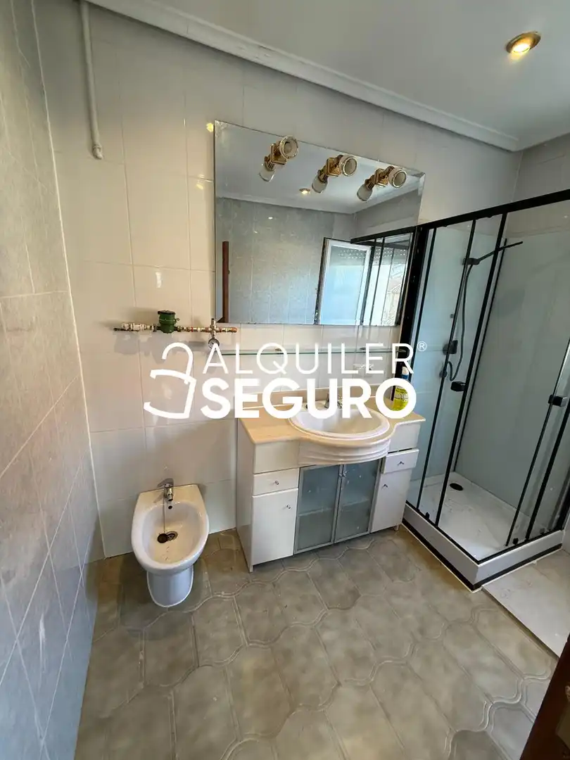 Piso de alquiler en Procurador , Casco Antiguo