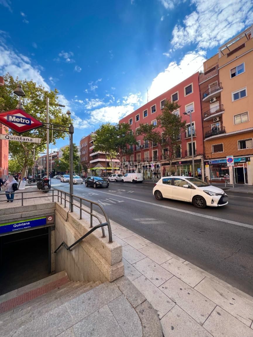 Exterior view of Flat for sale in  Madrid Capital  with Heating and Terrace