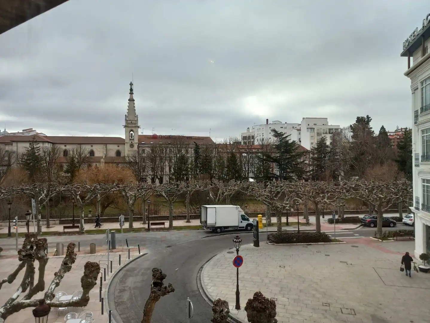 Außenansicht von Wohnung zum Verkauf in Burgos mit Heizung und Parkett