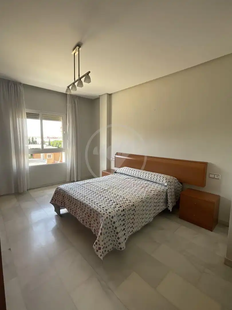 Schlafzimmer von Wohnung zur Miete in Linares mit Klimaanlage, Terrasse und Möbliert