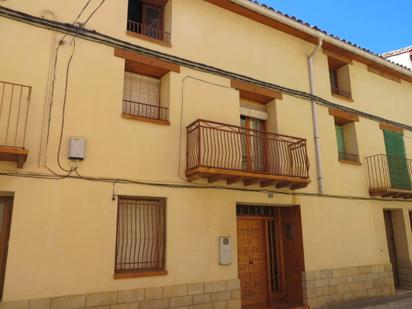 Exterior view of House or chalet for sale in Valderrobres  with Terrace and Balcony