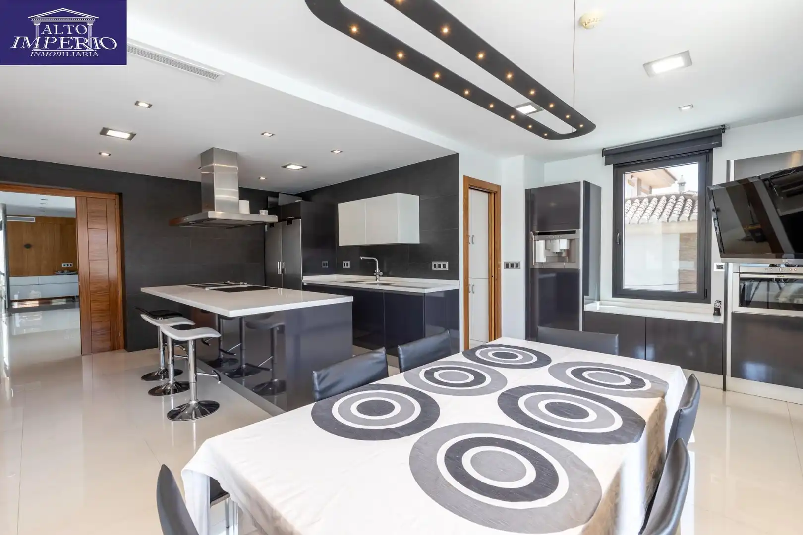 Chalet con piscina en venta en Urbanizacion EL CARMELO, imagen 19