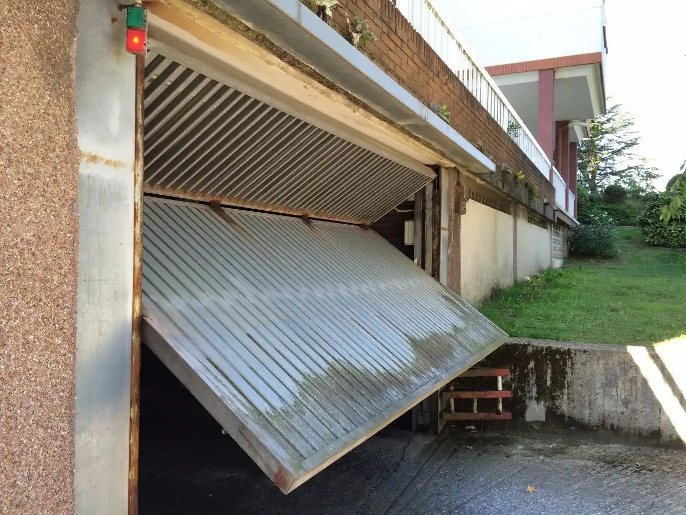 Vista exterior de Garatge en venda en Donostia - San Sebastián 