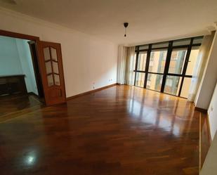 Flat to rent in Calle Árbol del Paraíso, Centro, Palencia Capital