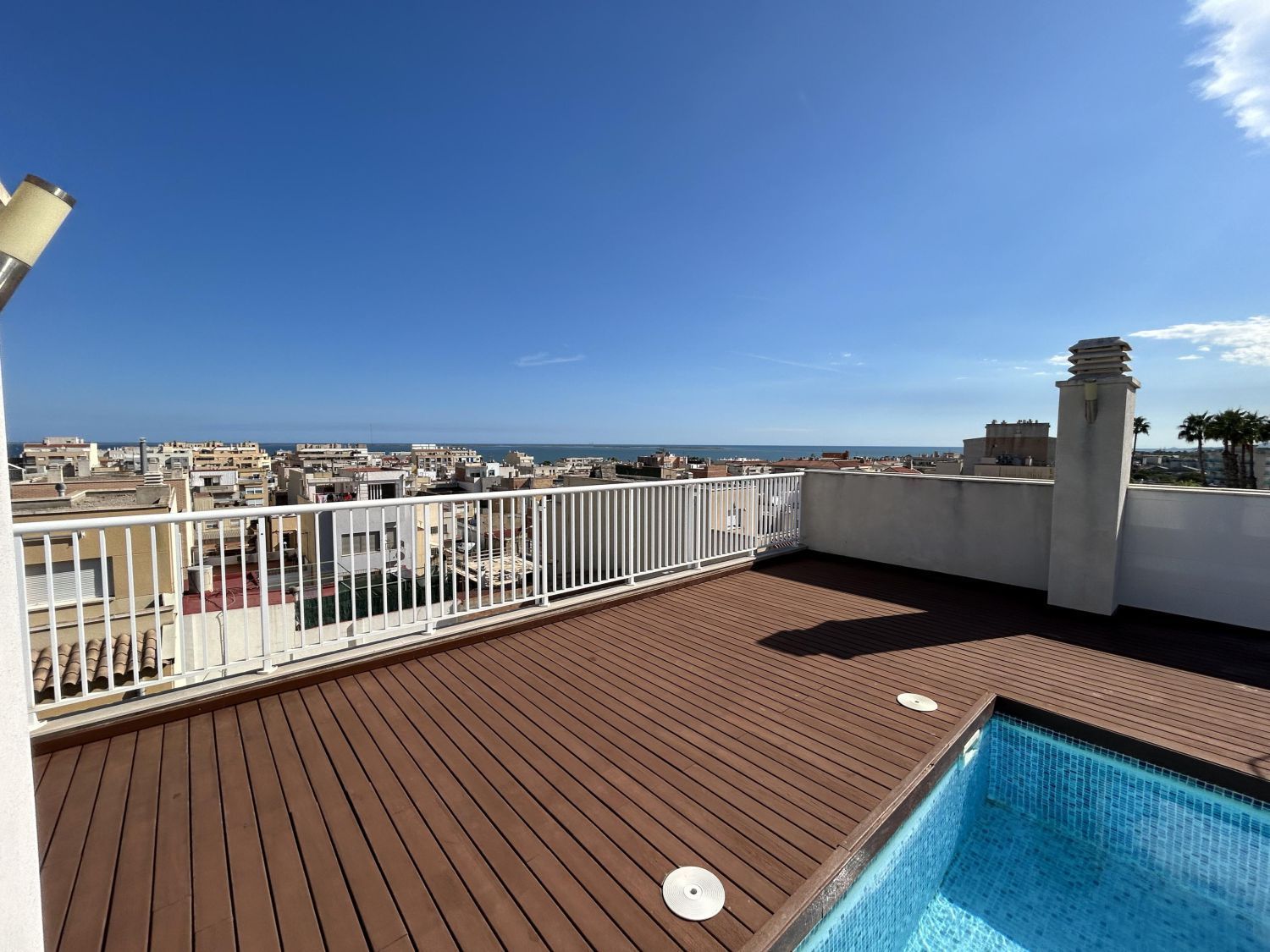 Piscina de Apartament en venda en Sant Carles de la Ràpita amb Piscina comunitària