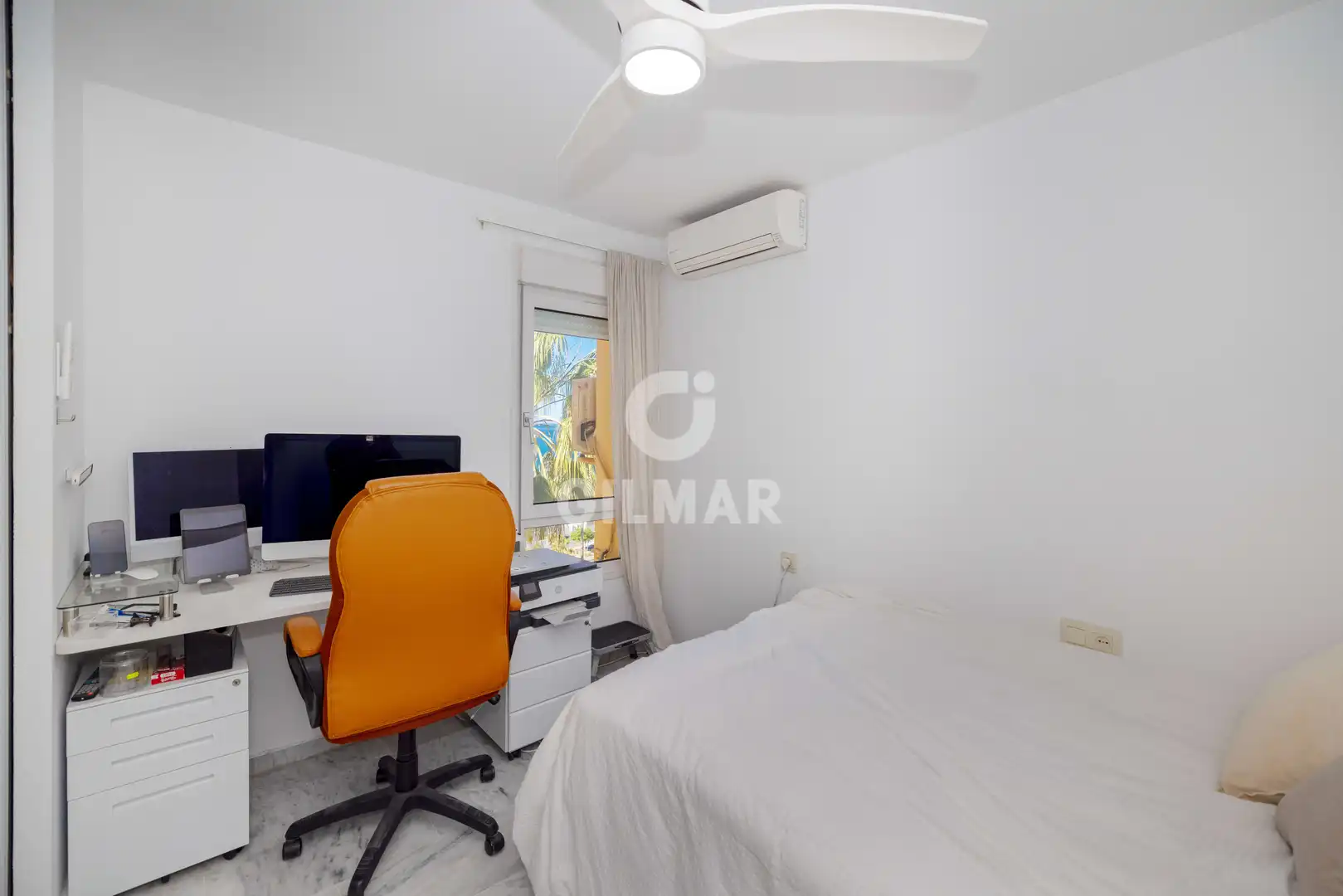 Schlafzimmer von Wohnung zum Verkauf in Benalmádena mit Heizung, Privatgarten und Abstellraum