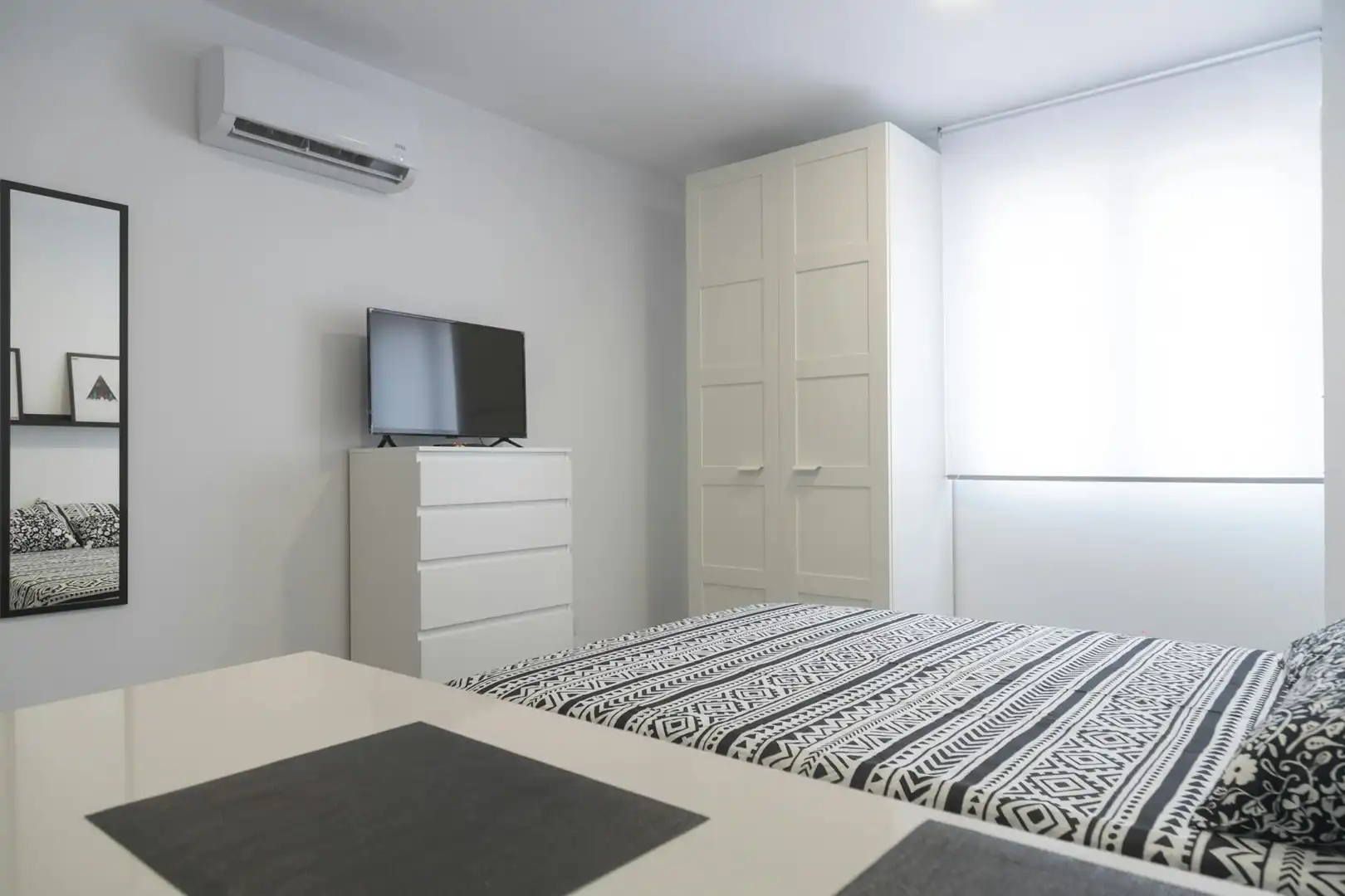 Habitación de Piso de alquiler en Madrid con Aire acondicionado, Calefacción y Amueblado