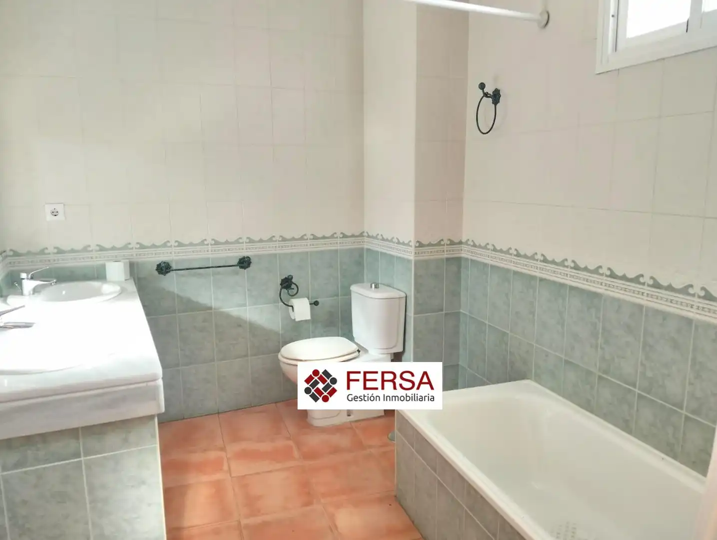 Bany de Apartament en venda en El Puerto de Santa María amb Aire condicionat i Calefacció