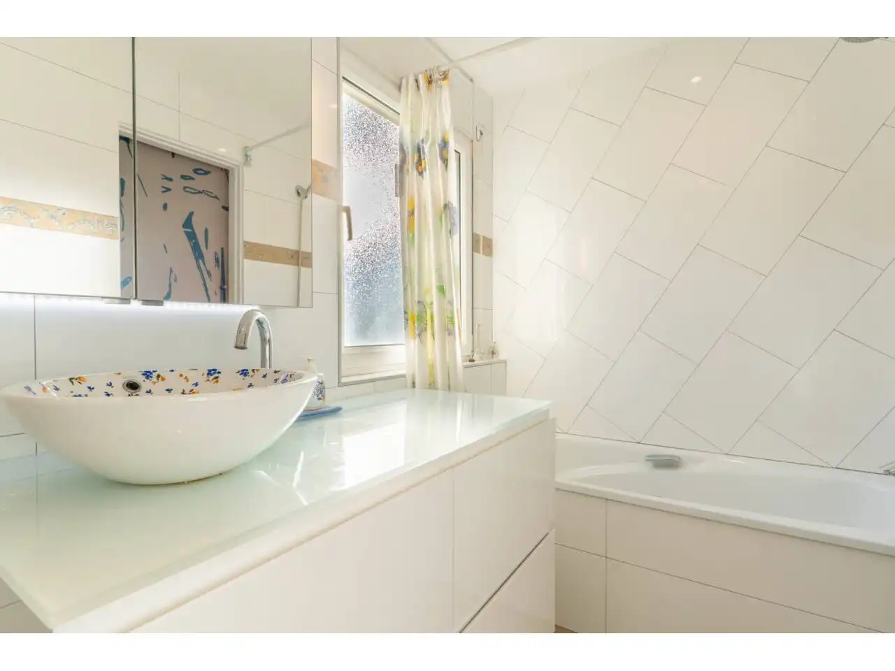 Bathroom of Attic for sale in Girona  with Heating, Parquet flooring and Terrace