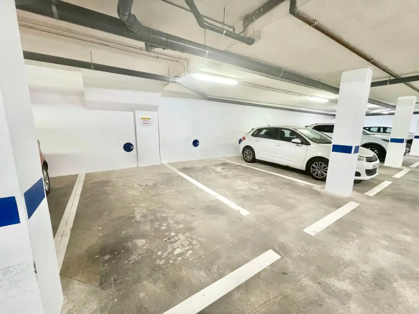 Aparcament de Apartament de lloguer en Los Alcázares amb Aire condicionat, Moblat i Rentadora
