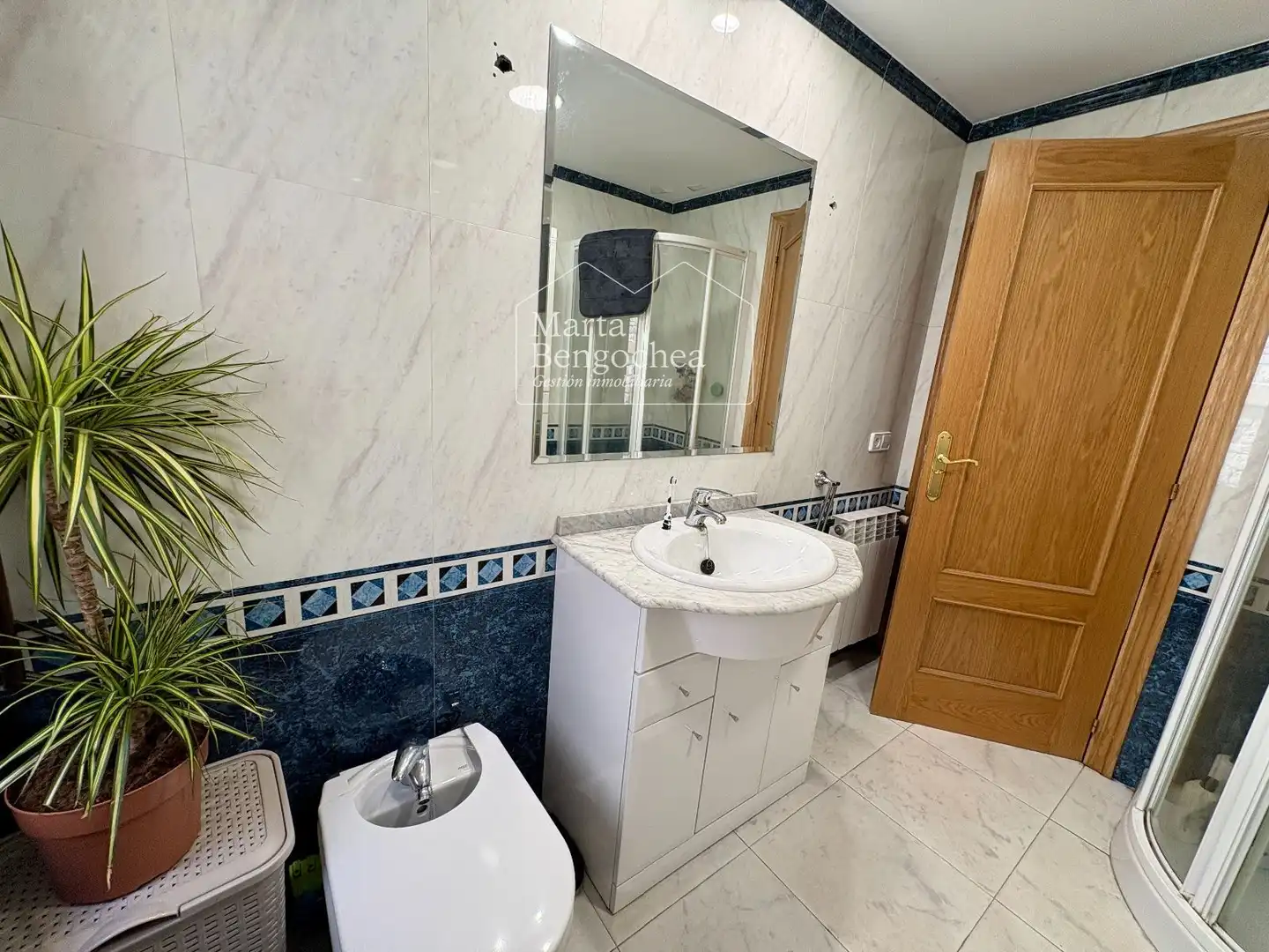 Baño de Casa o chalet en venta en Vitoria - Gasteiz con Calefacción