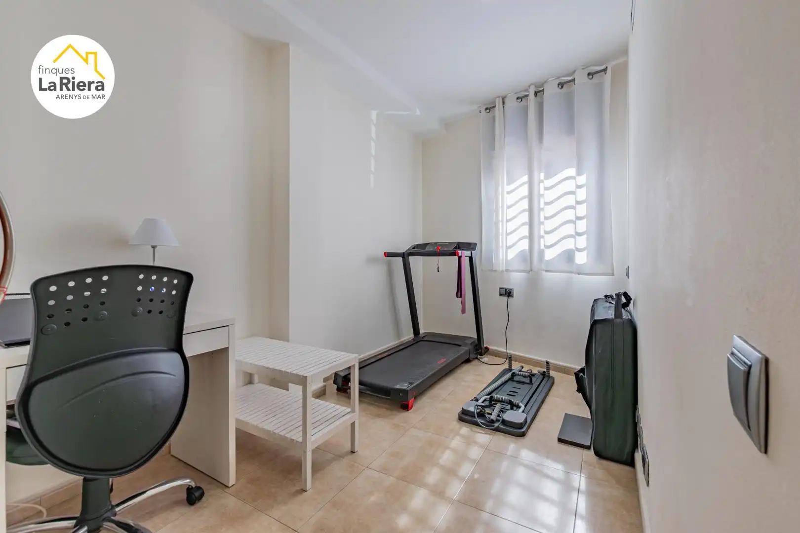 Dormitori de Dúplex en venda en Arenys de Mar amb Aire condicionat, Terrassa i Moblat