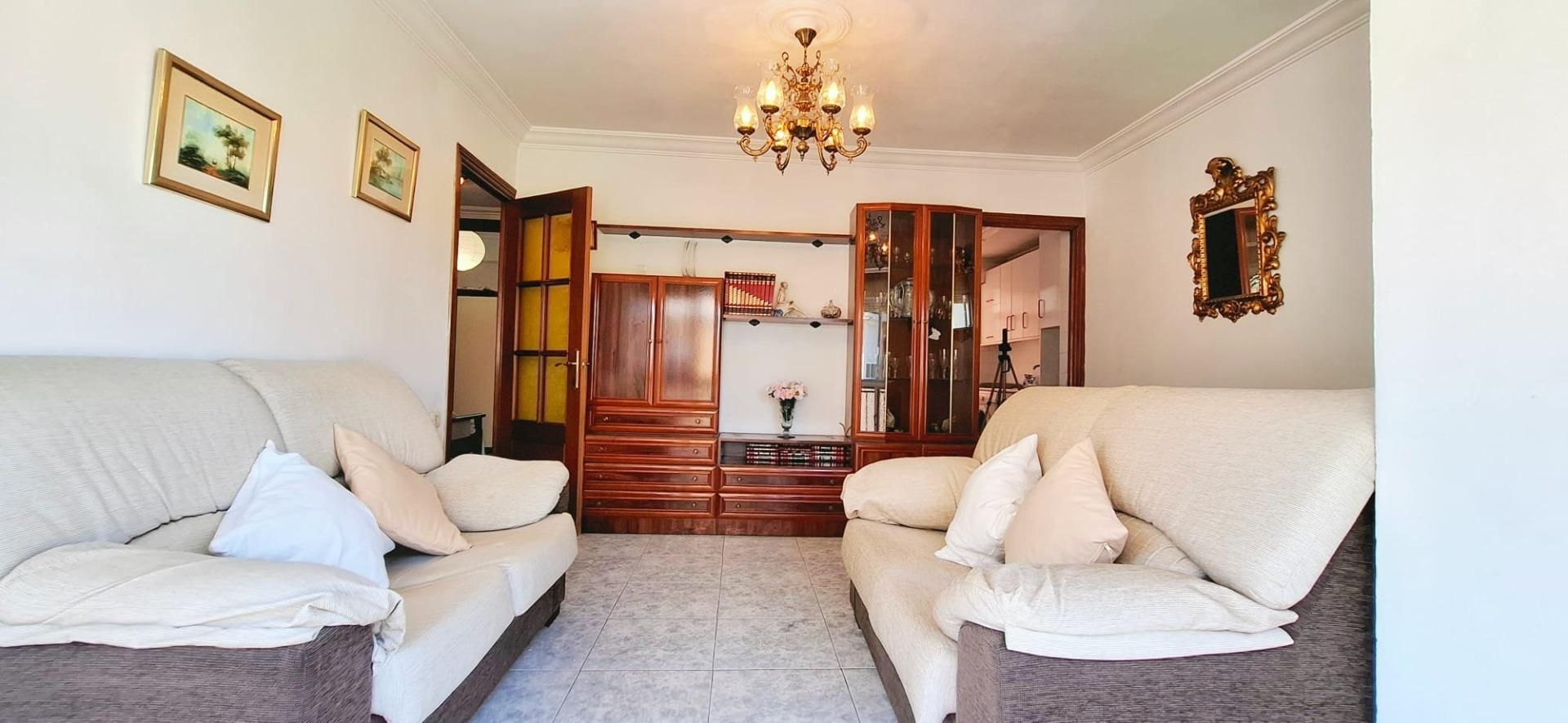 Living room of Flat for sale in San Juan de Aznalfarache