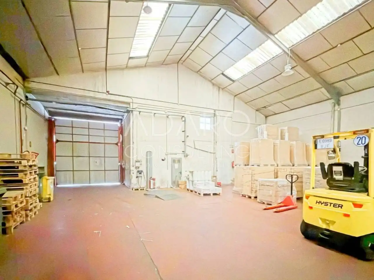 Nave industrial en venta en San Fernando de Henares con Alarma