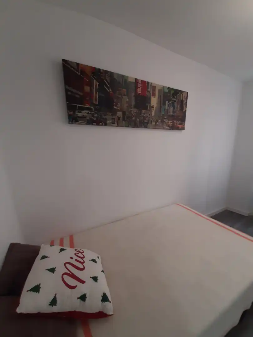 Habitación de Piso en venta en Valencia con Parquet, Horno y Lavadora