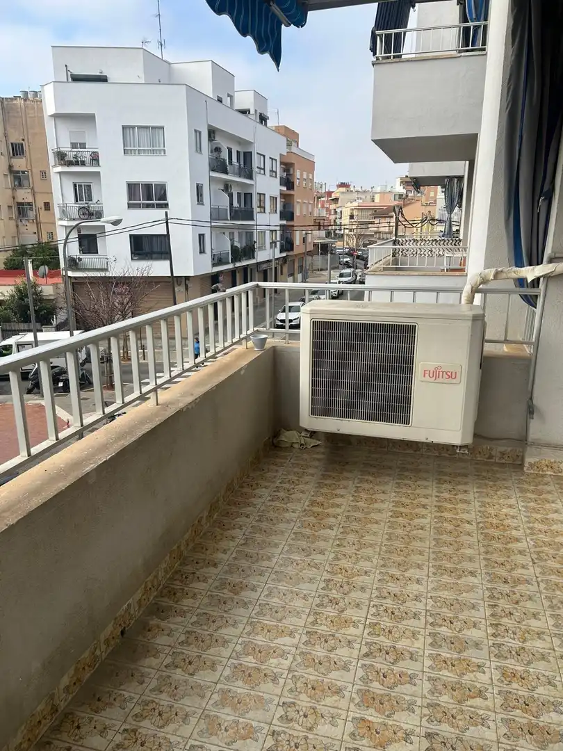 Terrasse von Wohnung zum Verkauf in  Palma de Mallorca mit Klimaanlage, Terrasse und Abstellraum