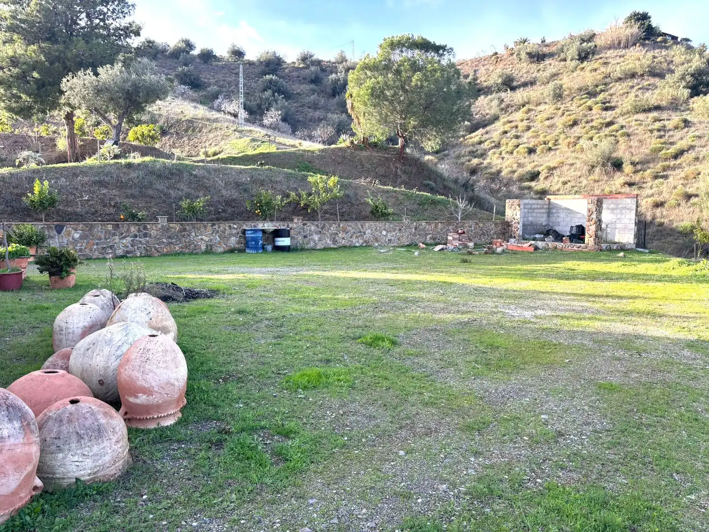 Finca rústica en venda en Sedella amb Jardí privat, Terrassa i Traster