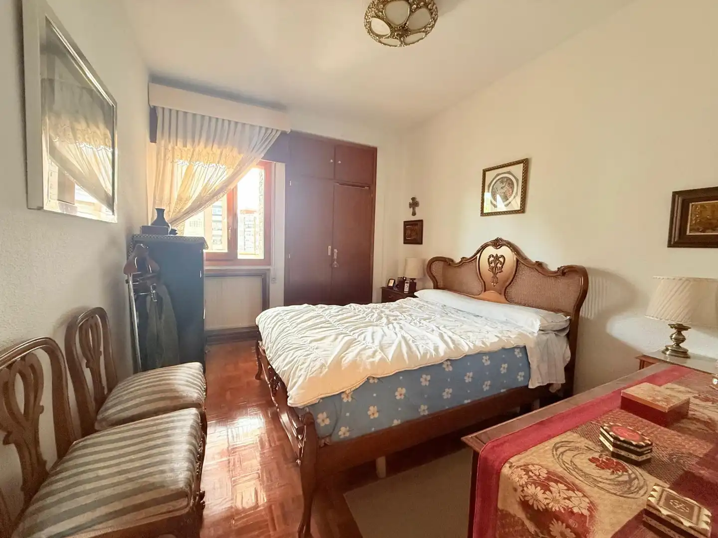 Bedroom of Flat for sale in Madrid  with Air Conditioner and Heating