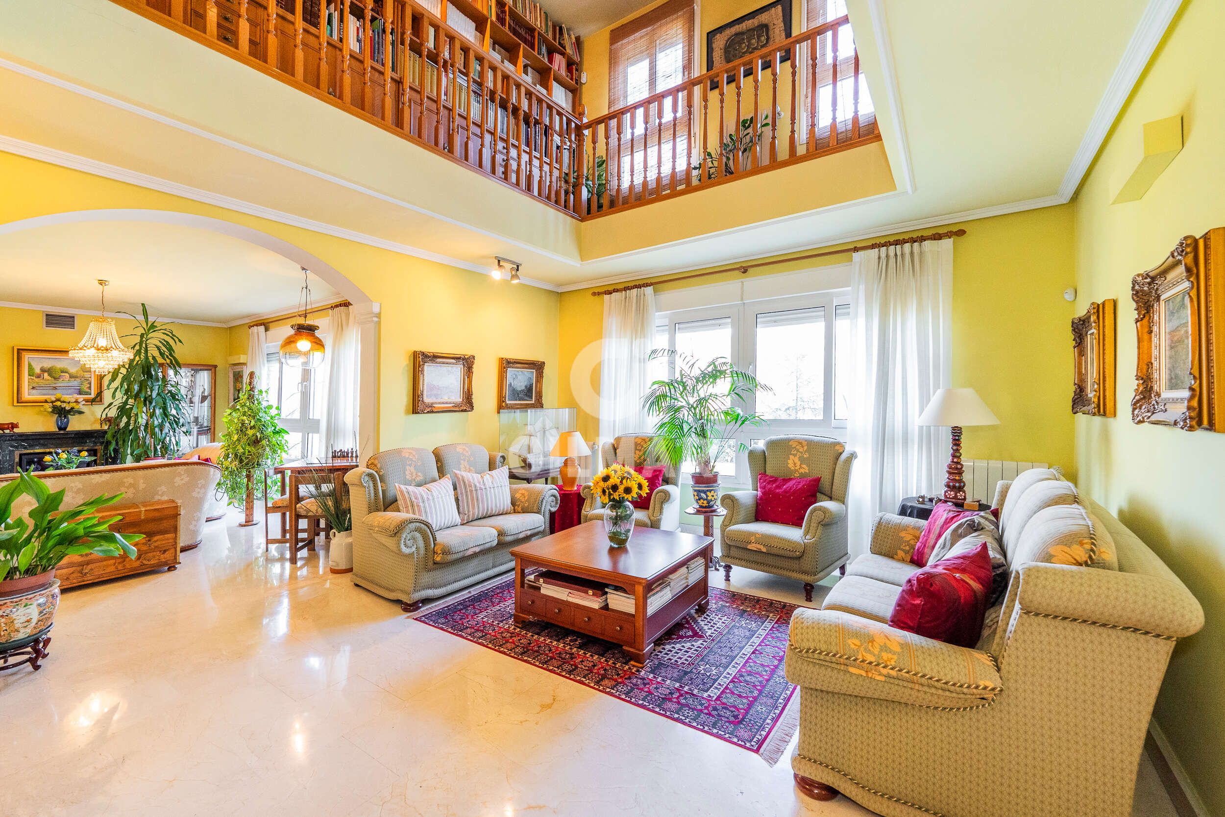 Living room of House or chalet for sale in Pozuelo de Alarcón  with Heating, Private garden and Swimming Pool