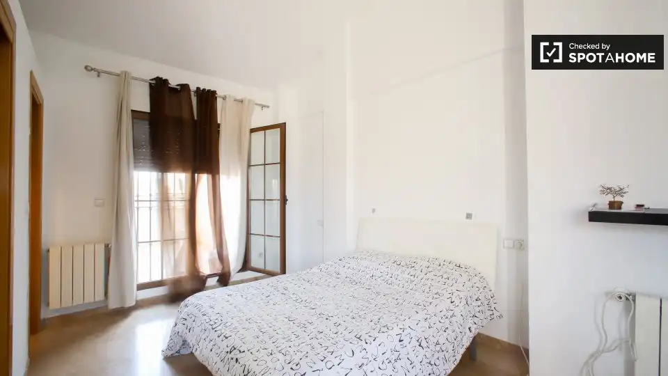 Room in Beniferri
