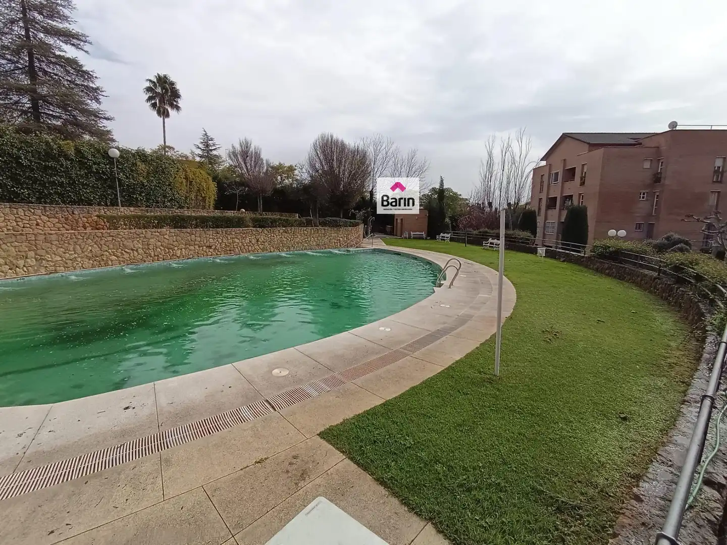Piscina de Planta baixa en venda en Córdoba amb Aire condicionat, Terrassa i Traster