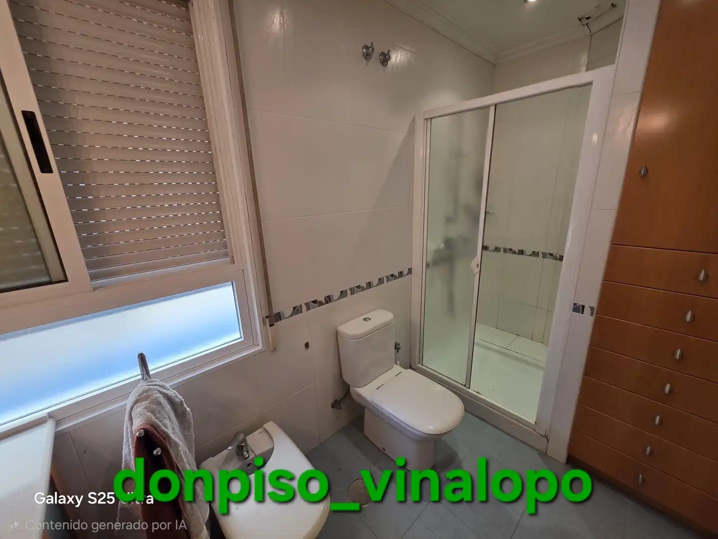 Badezimmer von Maisonette zum Verkauf in Villena mit Klimaanlage, Heizung und Balkon