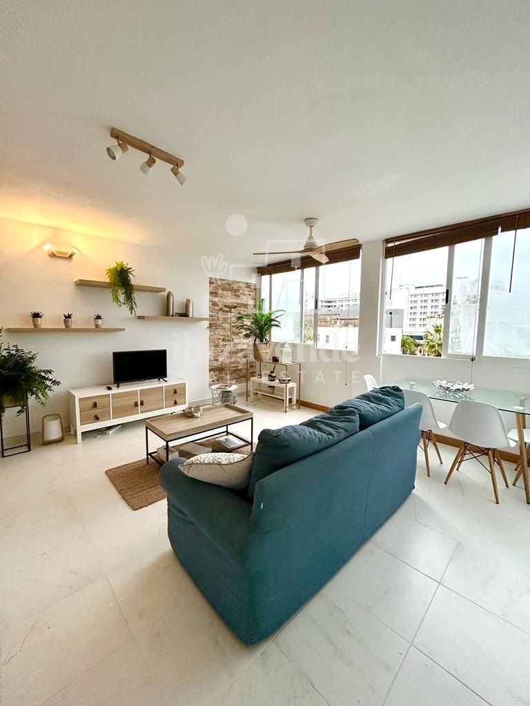 Living room of Flat to rent in Sant Antoni de Portmany  with Air Conditioner, Heating and Furnished