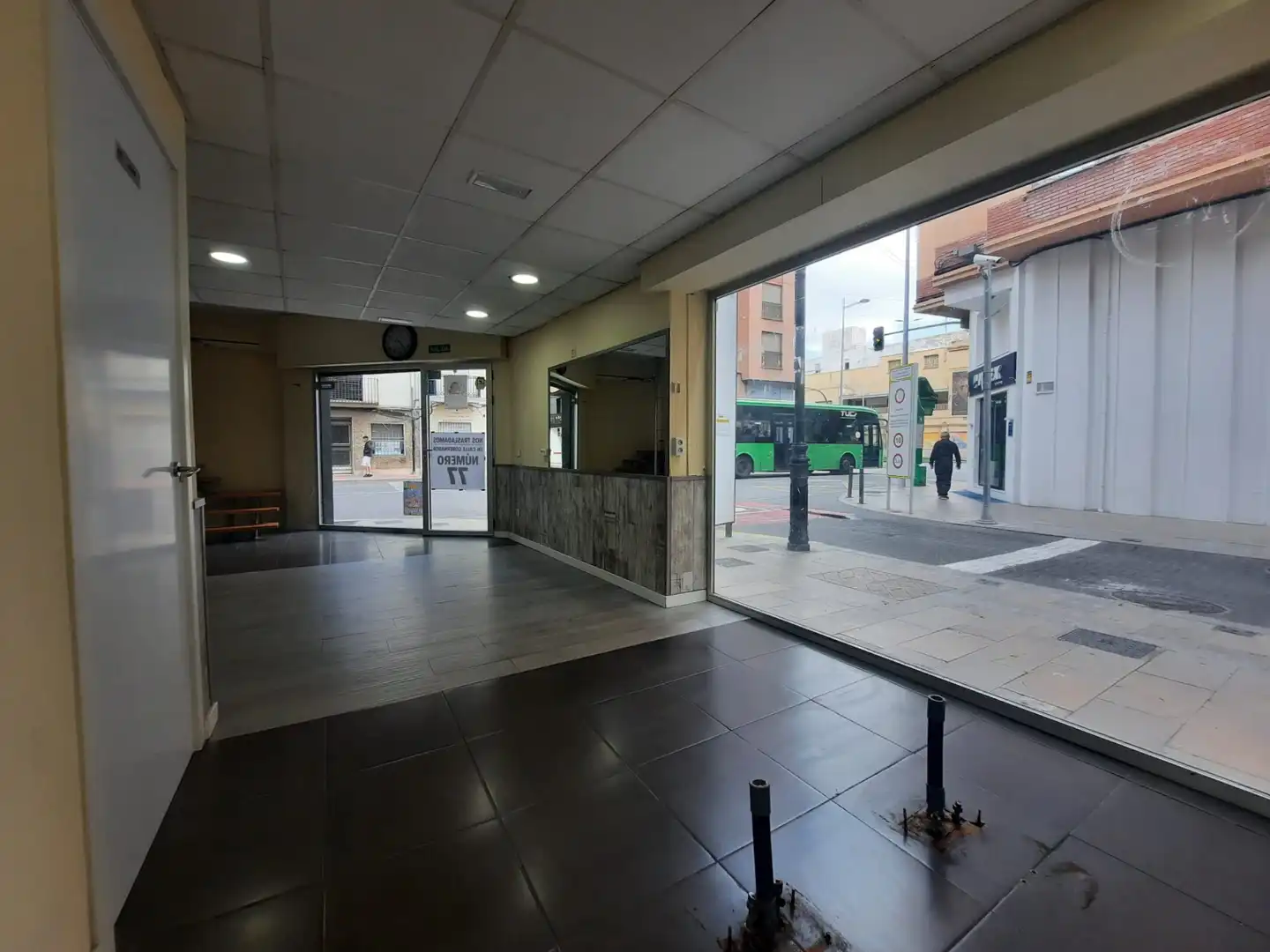 Local comercial de lloguer a Carrer de Ruiz Vila, imagen 3