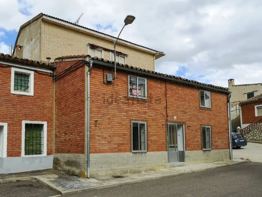 Finca rústica en venta en Torrelobatón