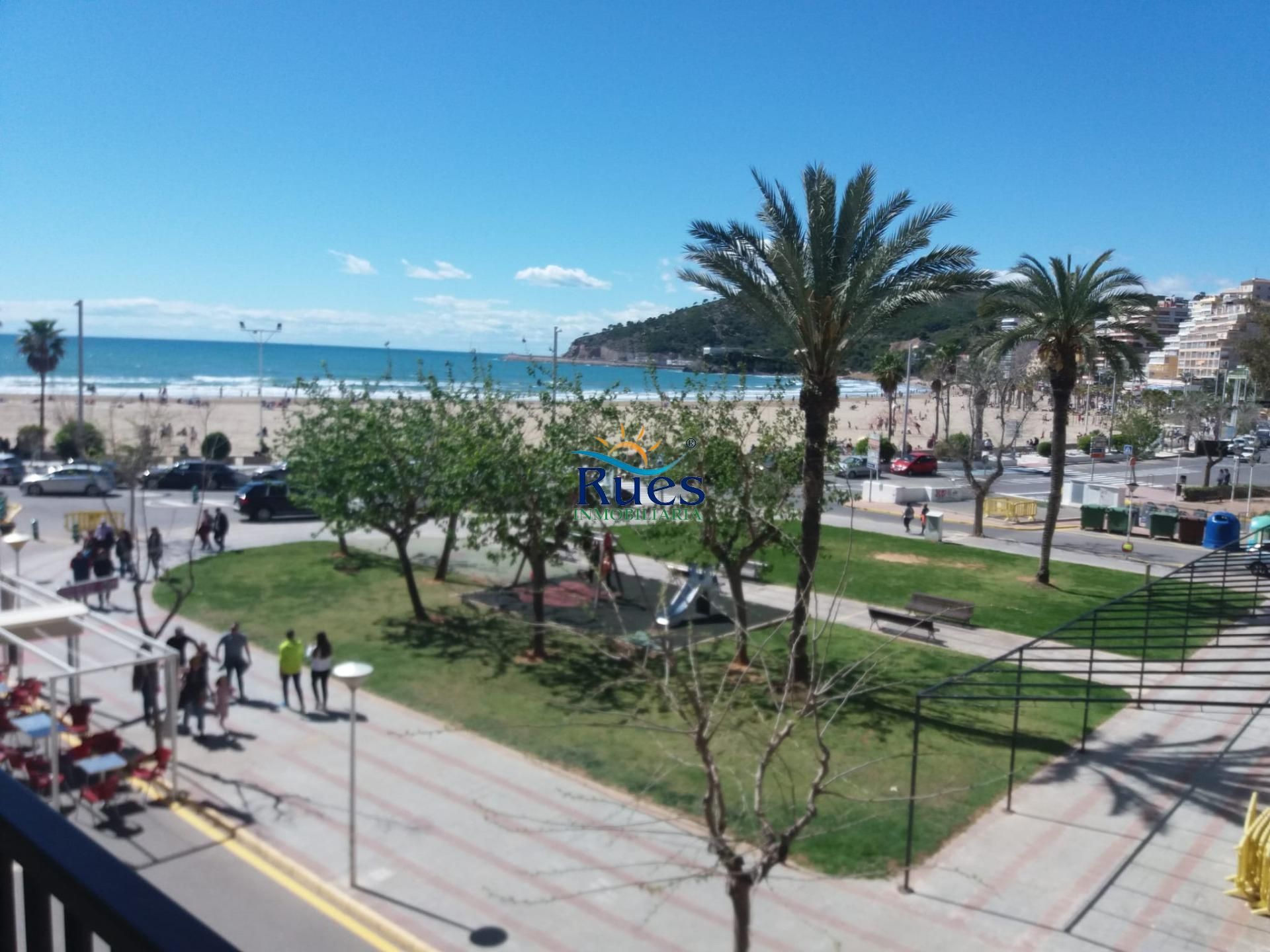 Flat for sale in Calle DR BELLIDO, Playa de la Concha