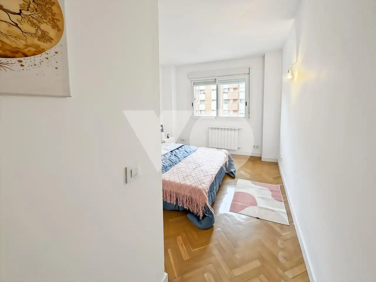 Habitación de Piso en venta en Madrid con Calefacción, Parquet y Terraza
