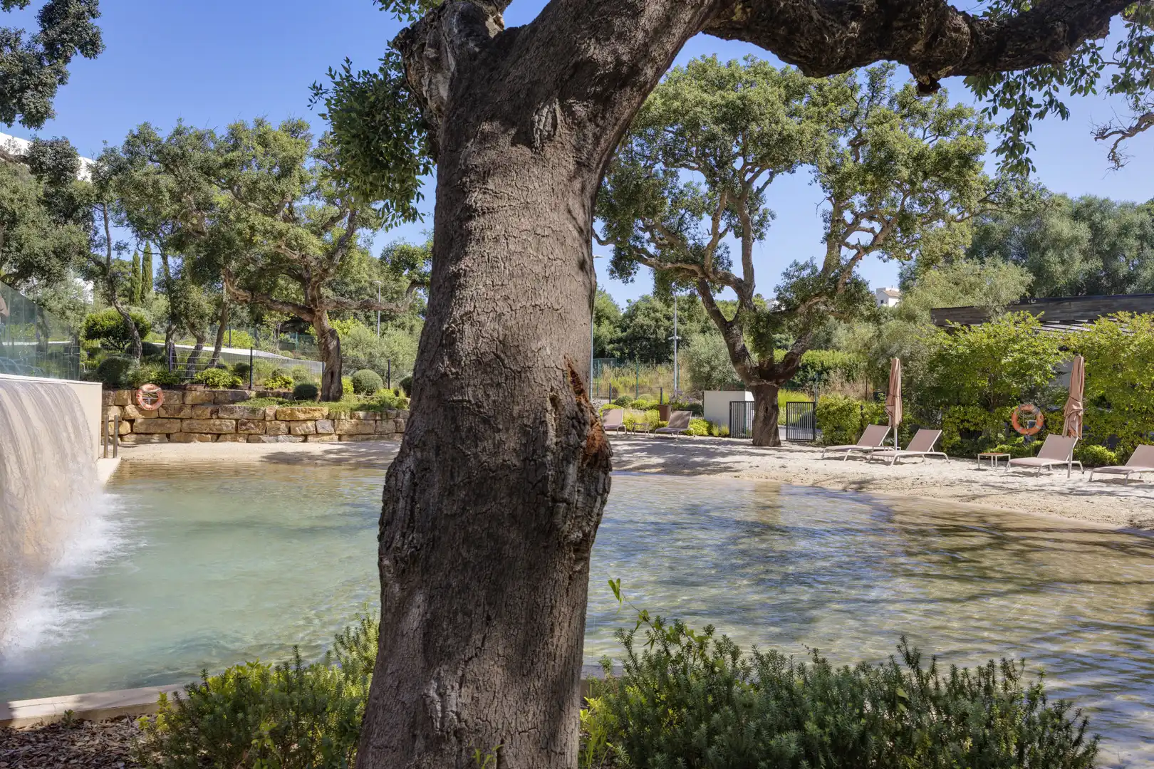 Garten von Wohnungen zum Verkauf in Sotogrande mit Klimaanlage, Terrasse und Abstellraum