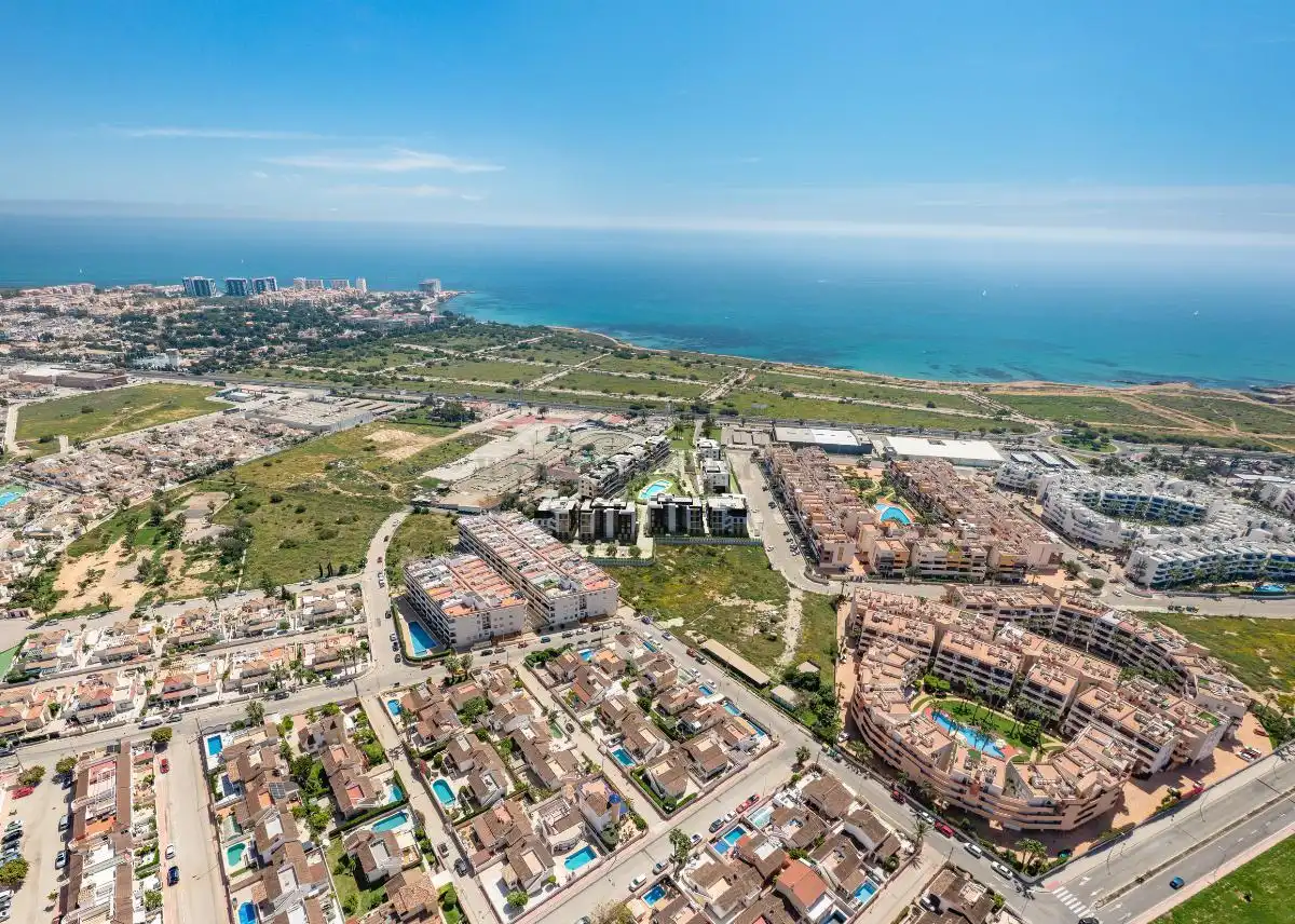 Apartamento con piscina en venta en Orihuela Costa, imagen 32