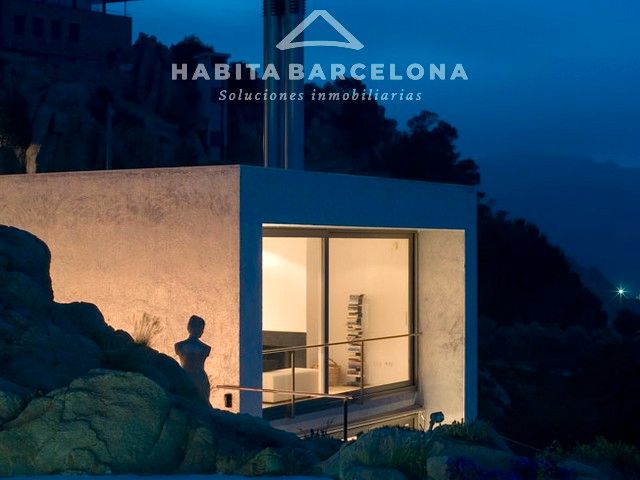 Vista exterior de Casa o xalet de lloguer en Palafrugell amb Aire condicionat, Calefacció i Jardí privat