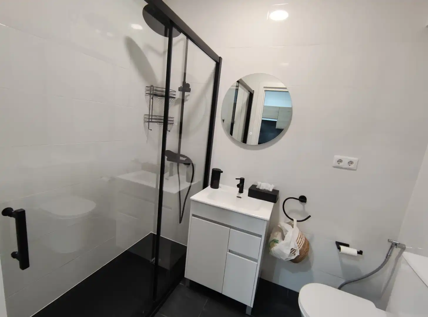 Badezimmer von Geschaftsraum zum Verkauf in Torrejón de Ardoz mit Klimaanlage und Heizung