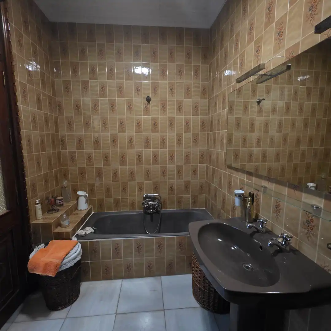 Bathroom of Detached homes for sale in Ubrique  with Terrace and Balcony