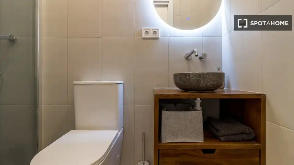 Flat with terrace to rent in Ciutat Vella, imagen 11
