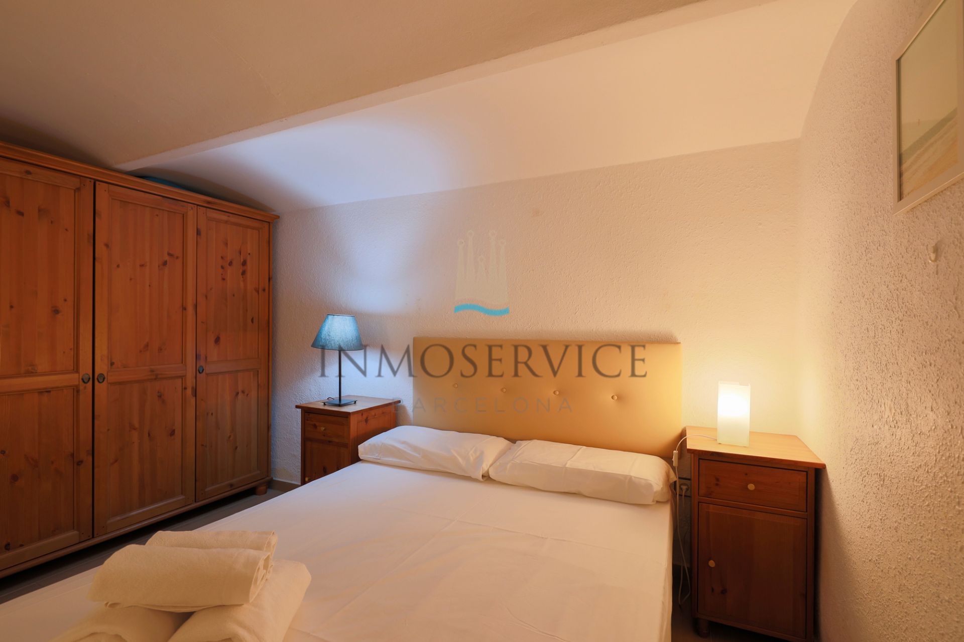 Dormitori de Pis en venda en  Barcelona Capital amb Calefacció, Parquet i Moblat