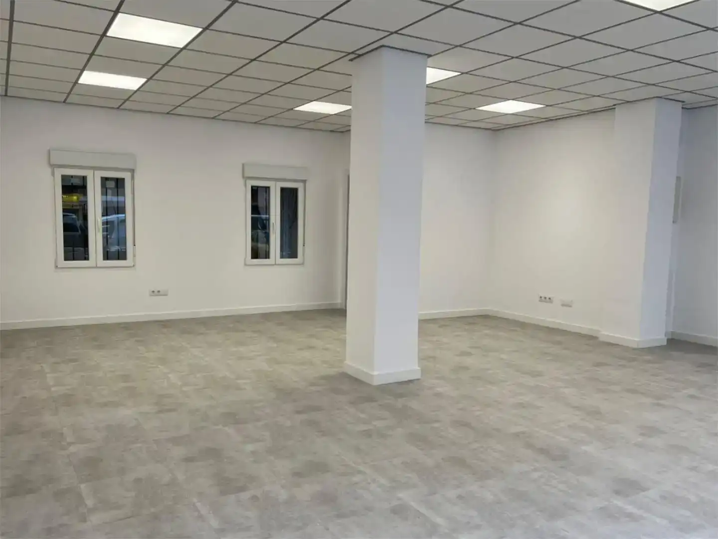 Planta baixa en venda en Madrid amb Aire condicionat