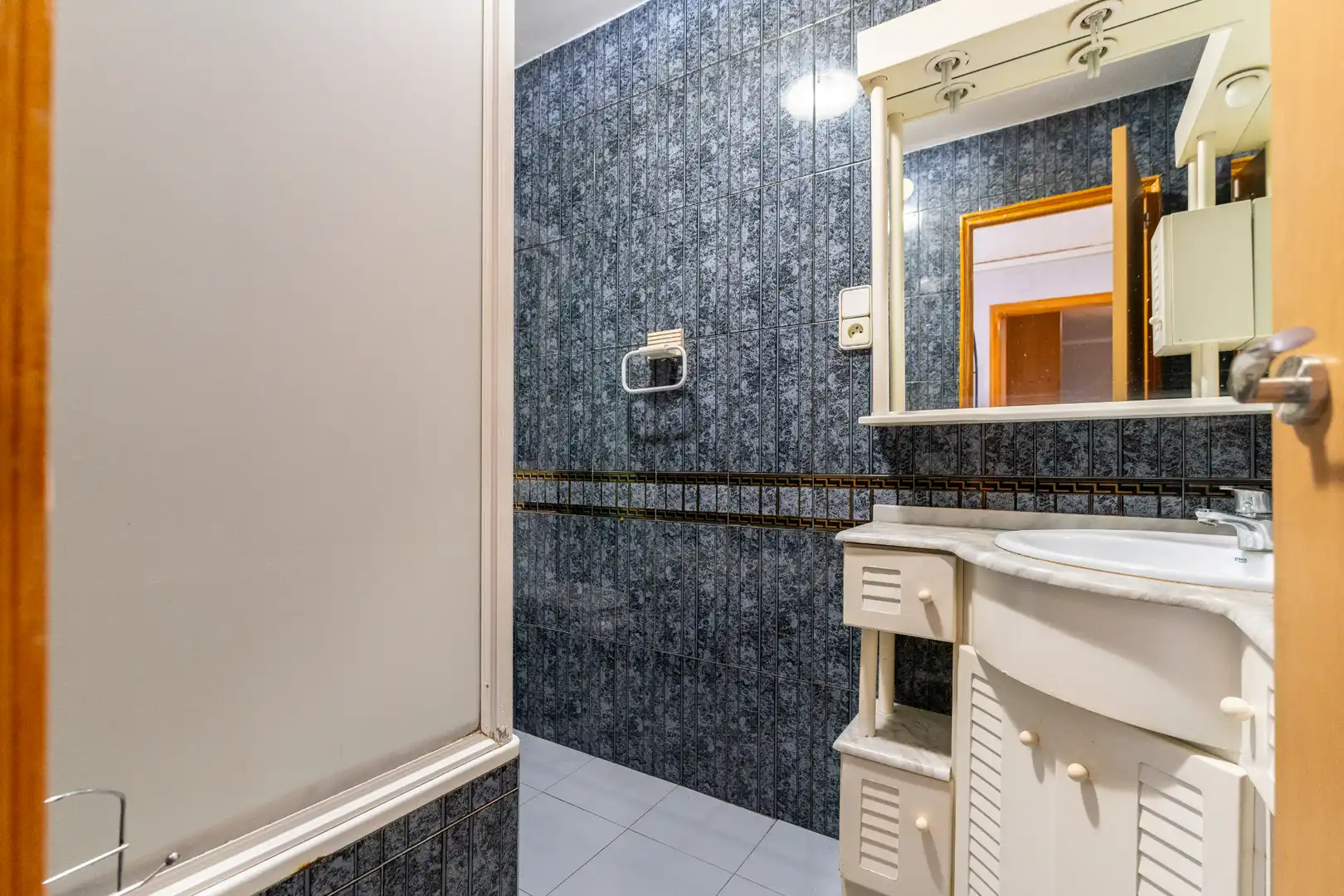Baño de Piso en venta en Mestral 