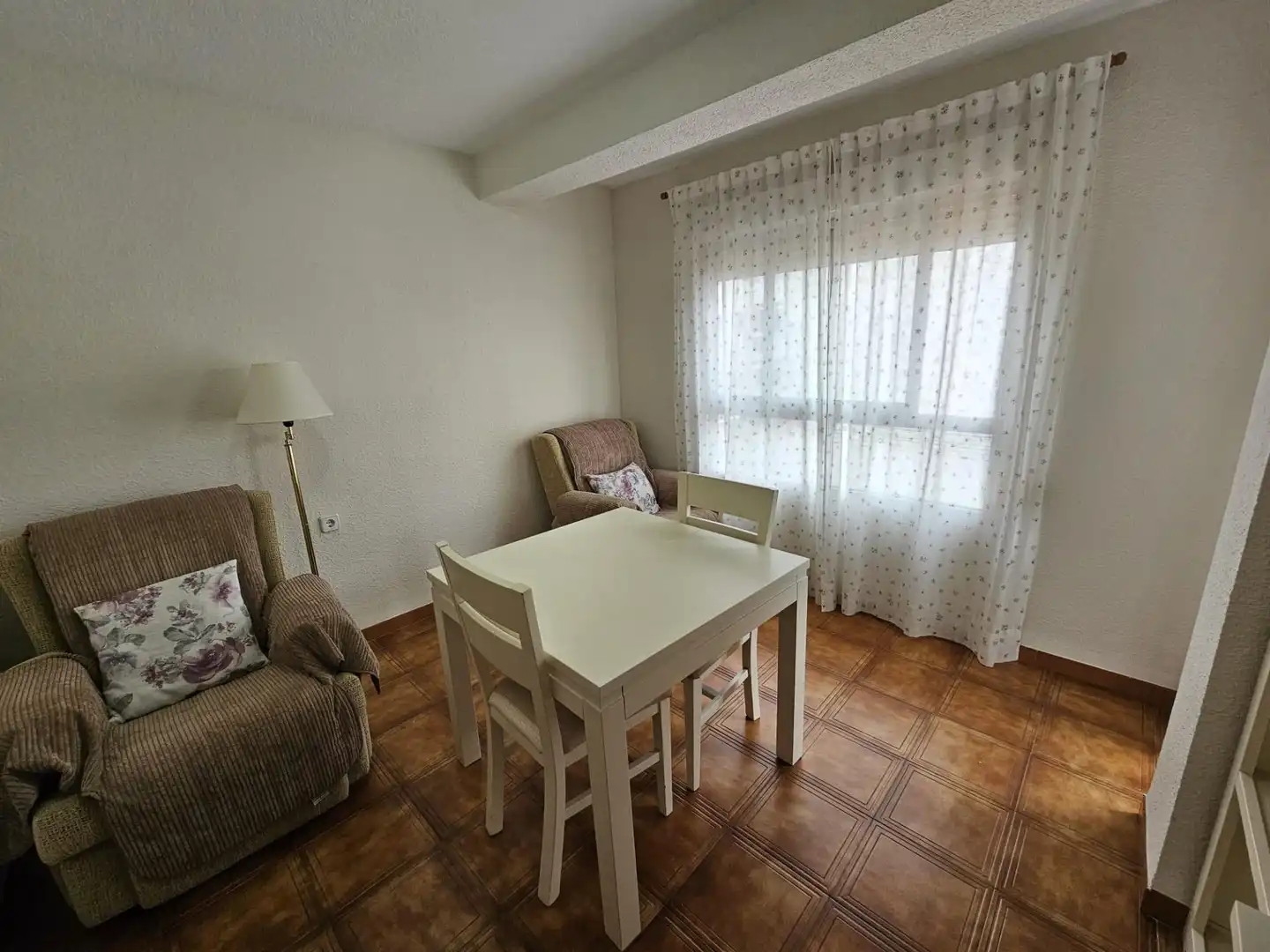 Bedroom of Flat for sale in Valencia  with Air Conditioner, Furnished and Balcony