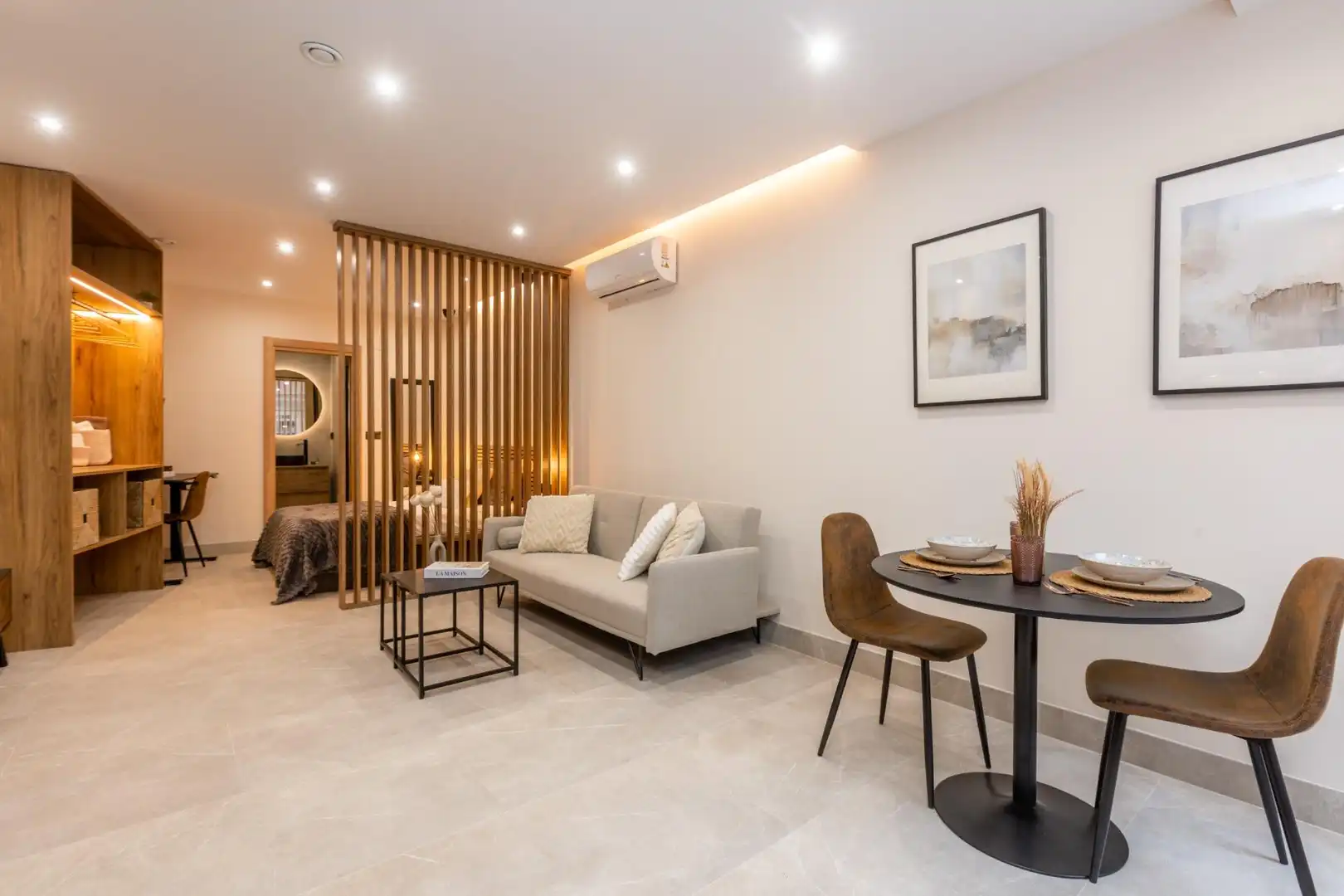 Living room of Lofts for sale in Granada  with Air Conditioner, Heating and Alarm