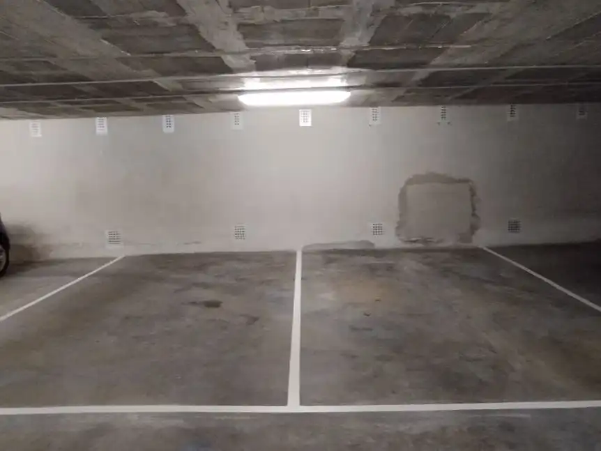 Garage zur Miete in Manresa