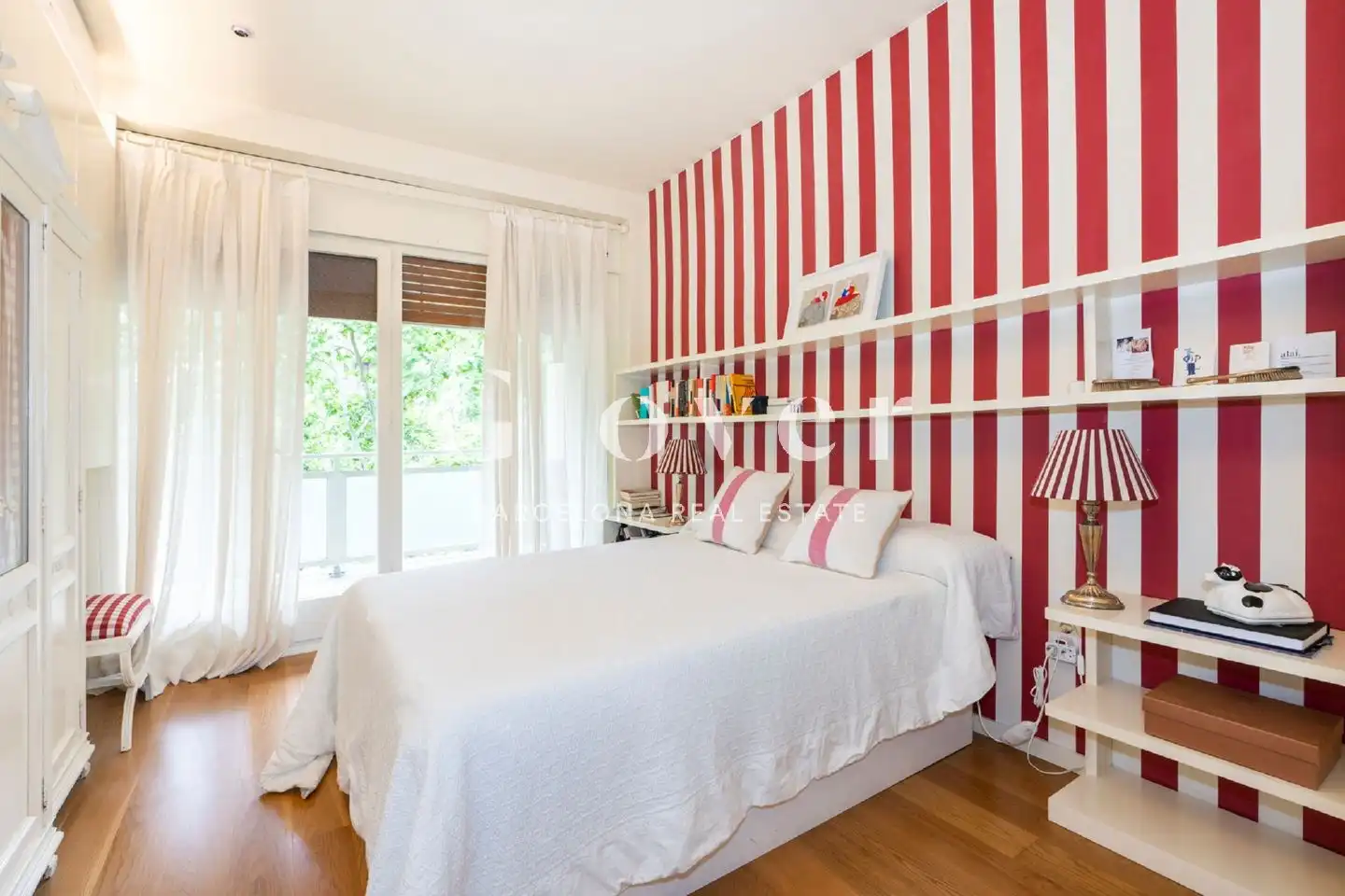 Habitación de Piso en venta en Barcelona con Aire acondicionado, Calefacción y Terraza