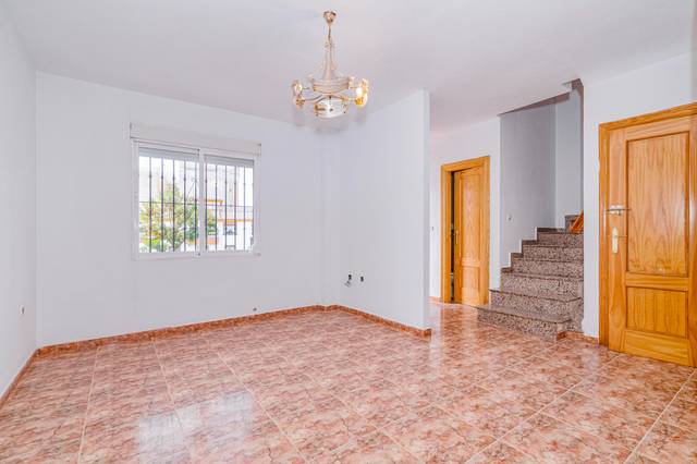 Casa adosada en Venta en Plaza Leonardo da Vinci, 8 en San Francisco - Chorillo