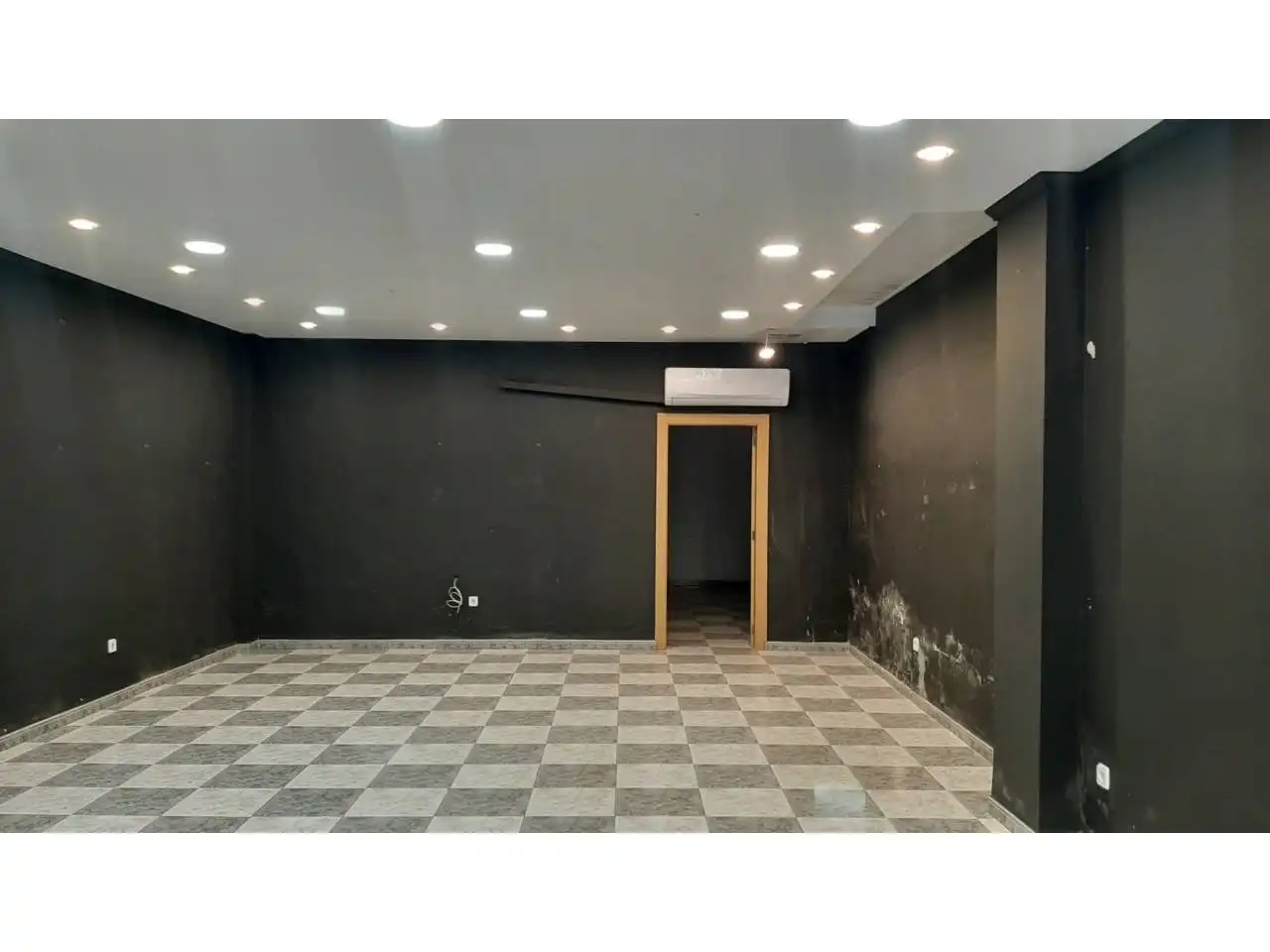Local comercial en alquiler en Calle Batle, imagen 2