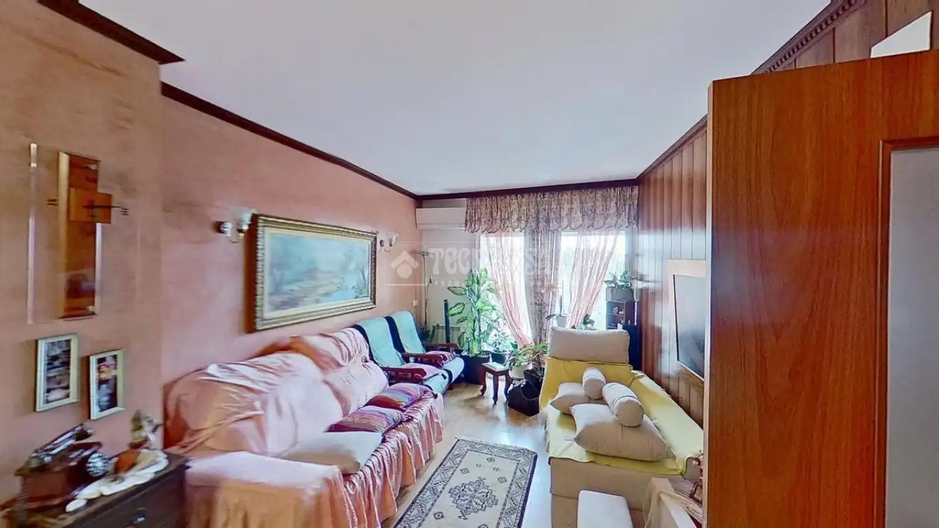 Sala de estar de Piso en venta en Manresa con Terraza, Trastero y Amueblado