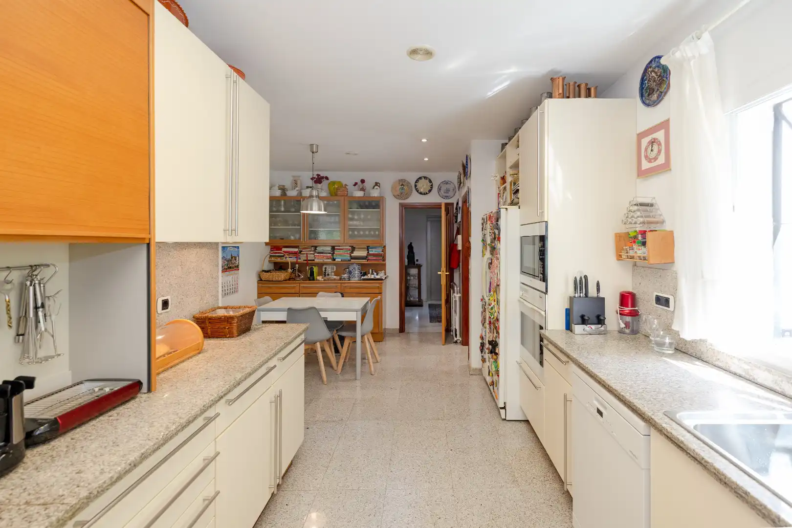 Cocina de Casa adosada en venta en Málaga con Aire acondicionado, Calefacción y Jardín privado