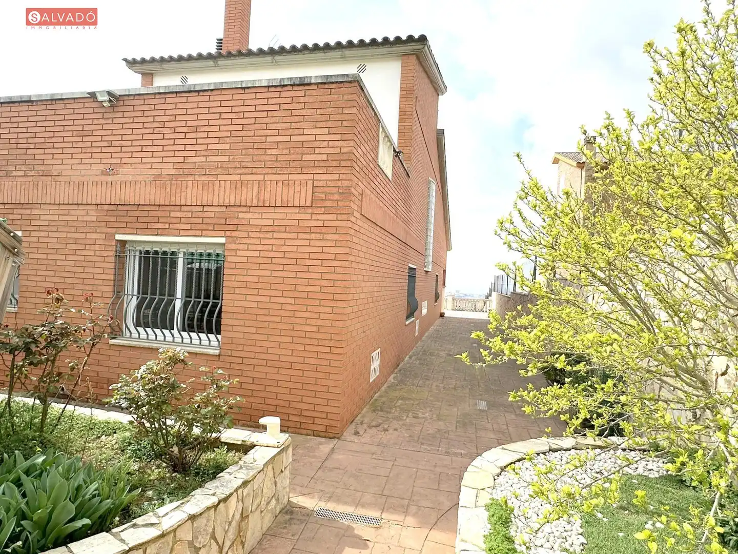 Vista exterior de Casa o chalet en venta en El Vendrell con Calefacción, Jardín privado y Terraza